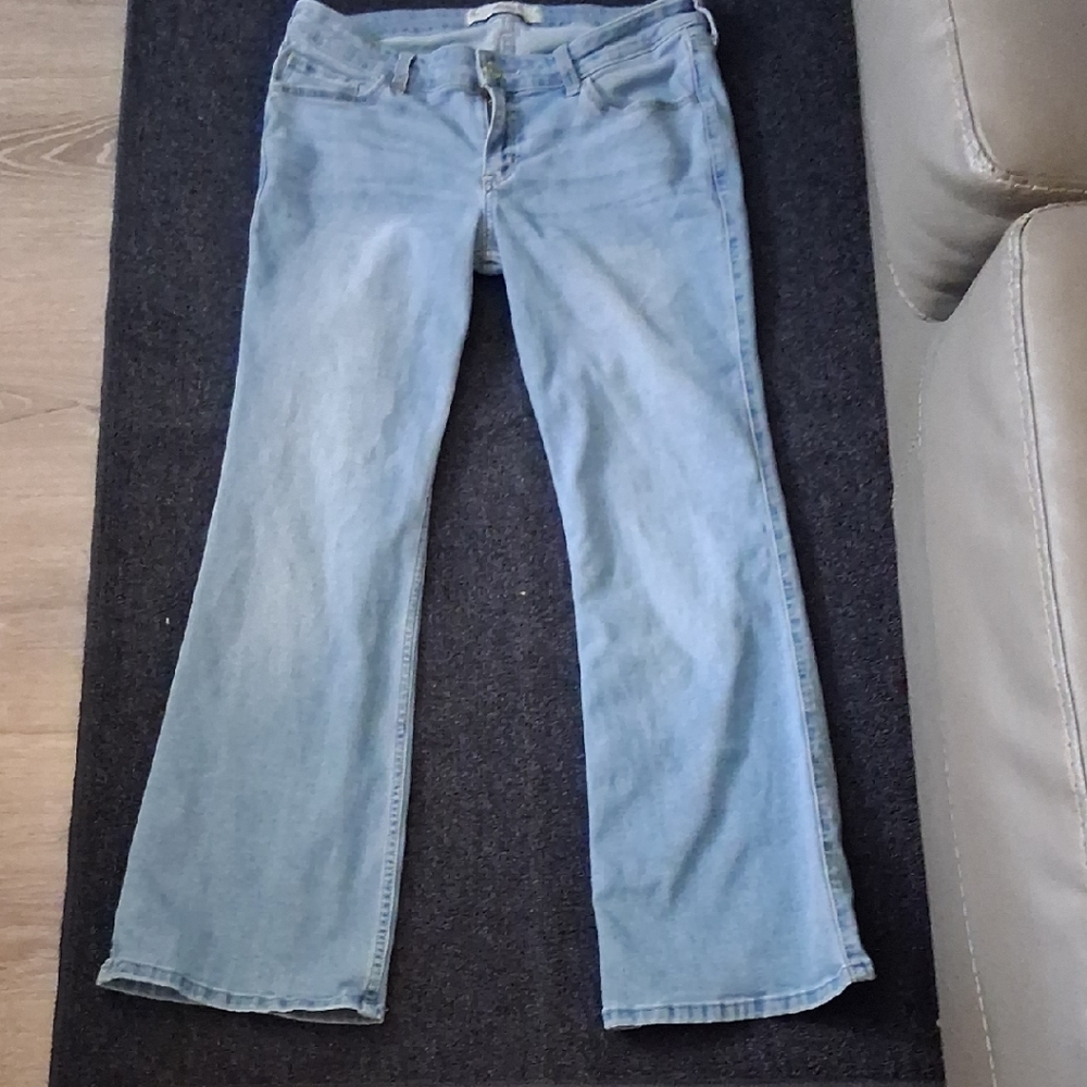 Hollister Light Wash Flared Jeans — Pale Blue